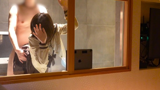 【ハメ撮り】彼氏持ちJKをガラス越し立ちバック｜素人 個撮 ハメ撮り 裏垢女子 制服 NTR 寝取られ