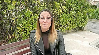 Kaori, 30 years old, tireless traveler and naughty girl! - Jacquie et Michel TV