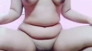 Big ass Indian babe naked