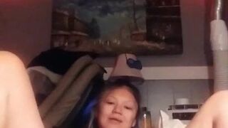 Thai Native American bitch mastrabates for me