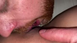 Me cums while my clit is getting licked!!